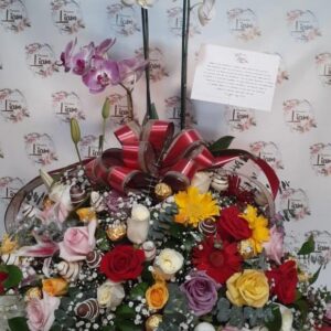 ramo con fresas en bello