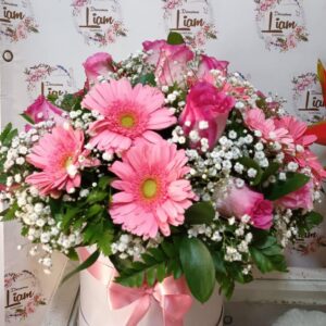 cajas con flores para regalar en bello