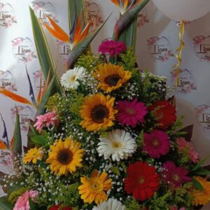 ramo con girasoles en bello