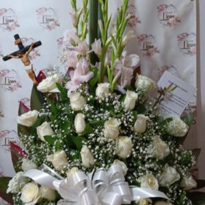 ramo funebres con cristo en bello 